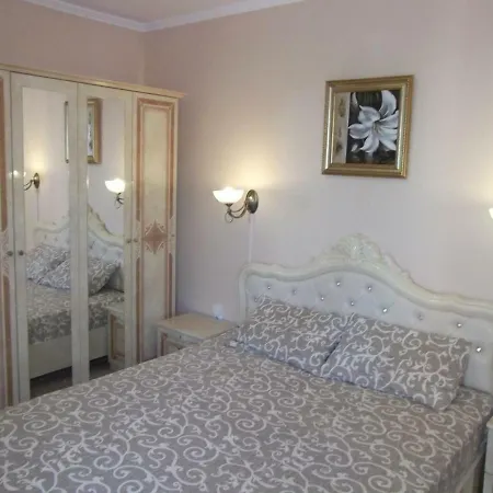 Апартамент апартамент в Messembria Resort.